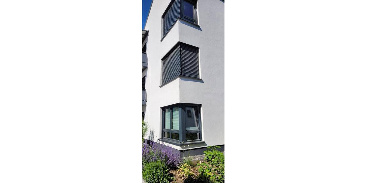 Dachgeschoßwohnung Falkensee - 2.5 Zimmer, 69 m&sup2;, 1.620&euro; | Angebot:23808834