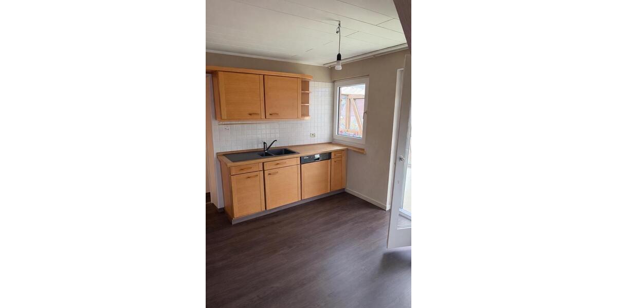 Etagenwohnung Hambühren - 2 Zimmer, 75 m&sup2;, 590&euro; | Angebot:25272279