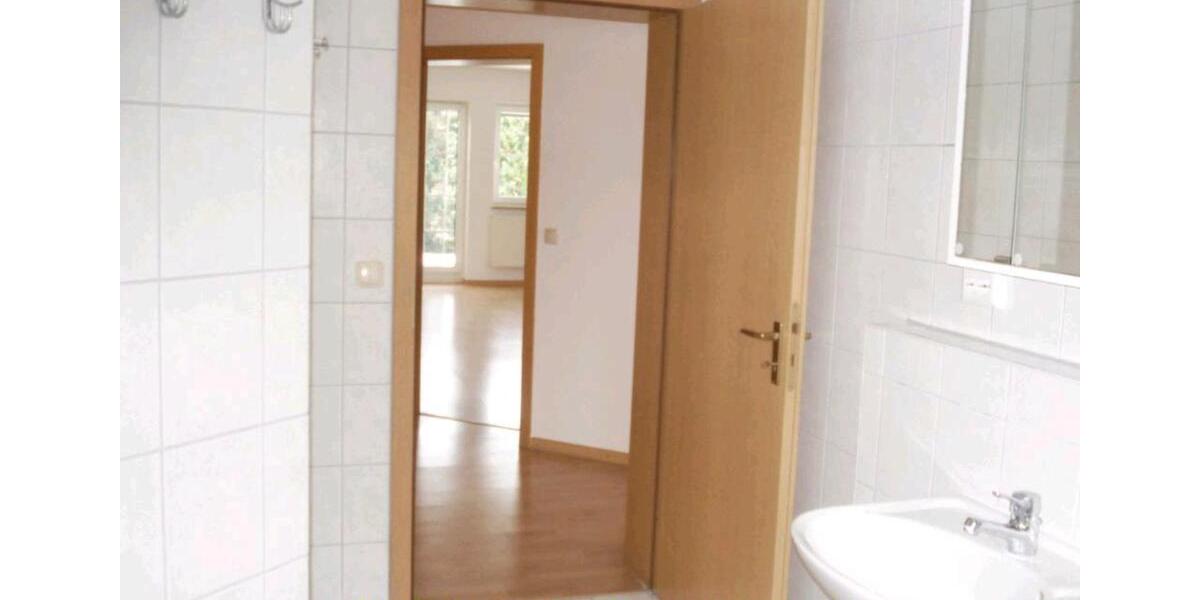 Erdgeschoßwohnung Neustadt an der Aisch - 3 Zimmer, 85 m&sup2;, 760&euro; | Angebot:24827407