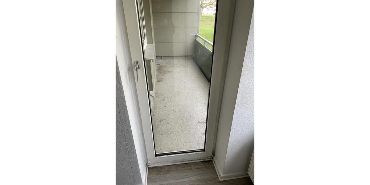 Erdgeschoßwohnung Mönchengladbach Süd - 3 Zimmer, 74 m&sup2;, 709&euro; | Angebot:25323291