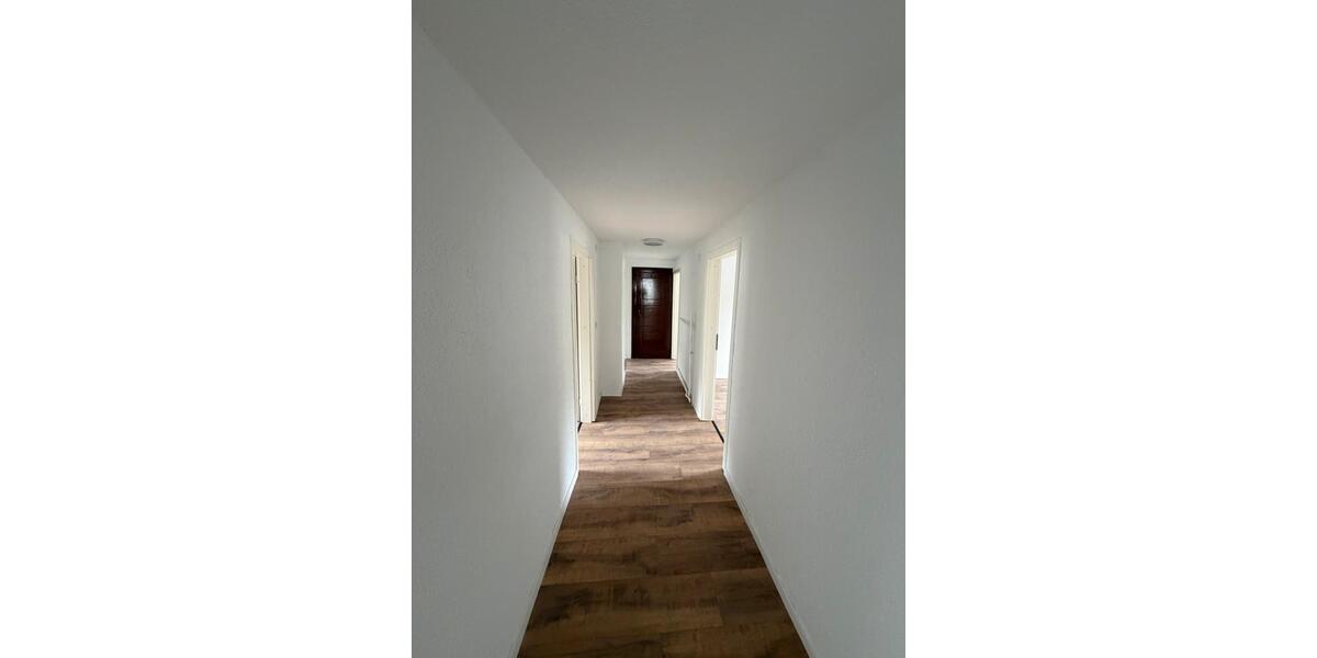Dachgeschoßwohnung Idar-Oberstein Oberstein - 1 Zimmer, 100 m&sup2;, 500&euro; | Angebot:26123892