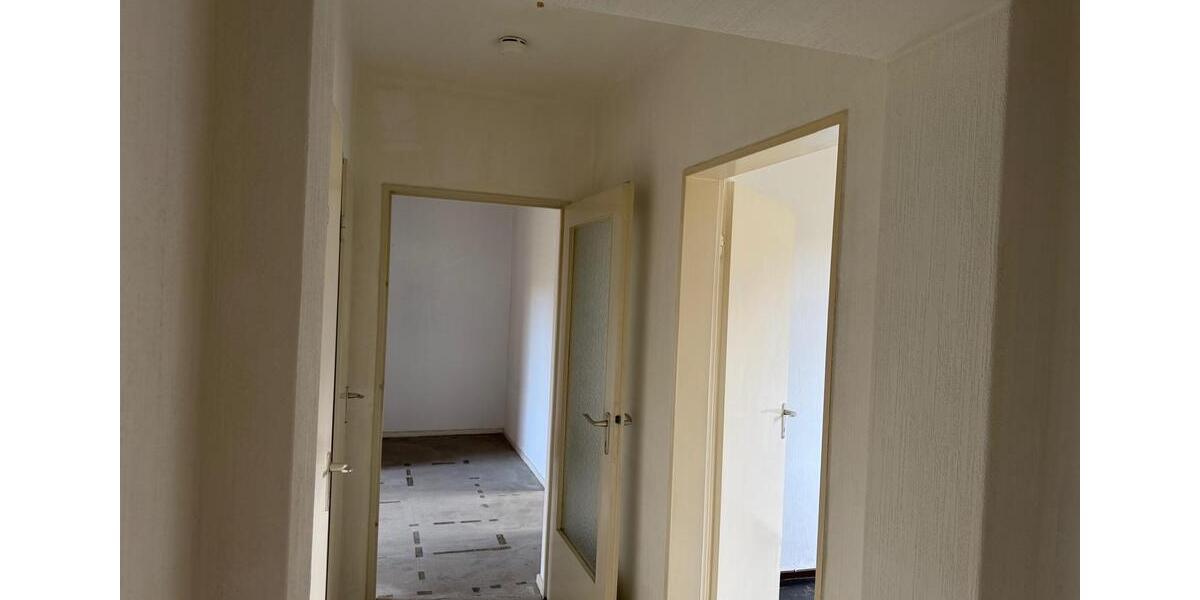 Etagenwohnung Bremen Hemelingen - 4 Zimmer, 84 m&sup2;, 1.065&euro; | Angebot:26003017