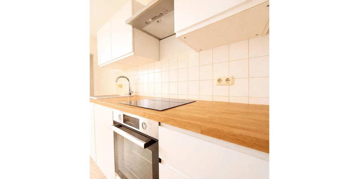 Etagenwohnung Riesa Neuweida - 3 Zimmer, 62 m&sup2;, 590&euro; | Angebot:26442001
