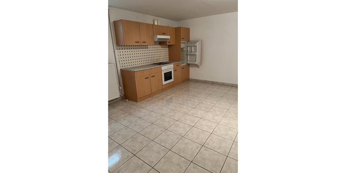 Reihenhaus Hofheim am Taunus - 7 Zimmer, 160 m&sup2;, 3.500&euro; | Angebot:25282043