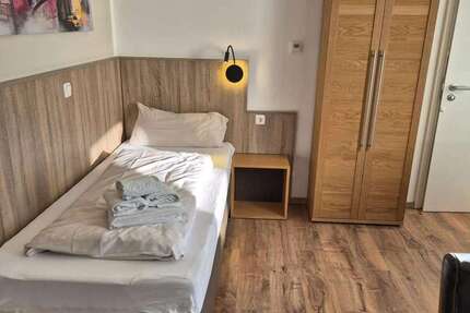Zimmer Vaterstetten - 1 Zimmer, 1.030&euro; | Angebot:24223977