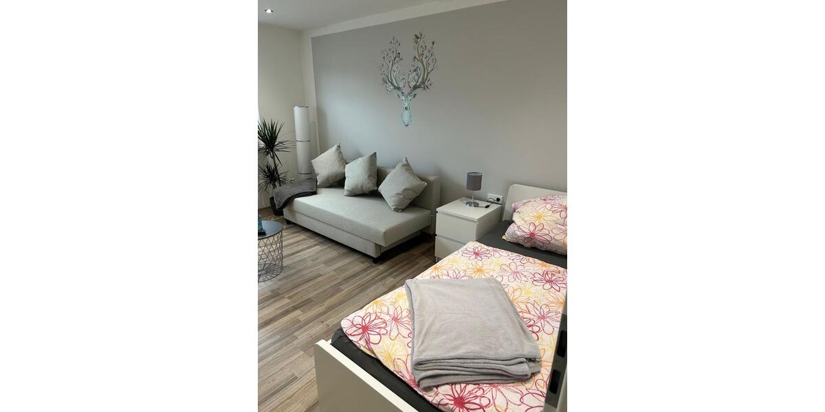 Erdgeschoßwohnung Bad Zwesten - 1 Zimmer, 3 m&sup2;, 450&euro; | Angebot:24655681