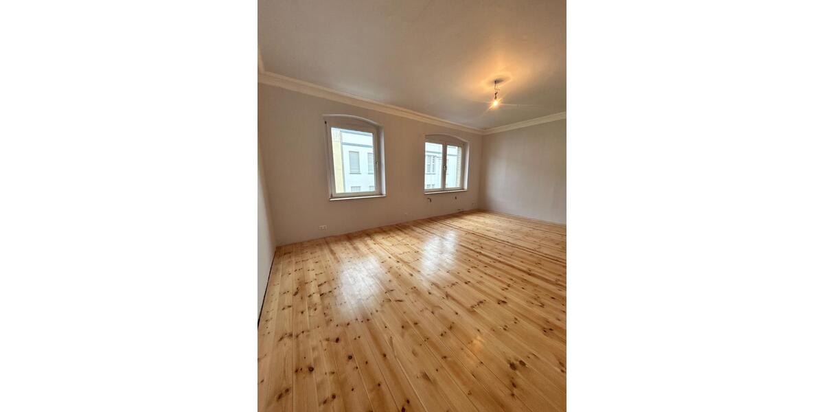 Etagenwohnung Krefeld Bockum - 3 Zimmer, 80 m&sup2;, 970&euro; | Angebot:26612291