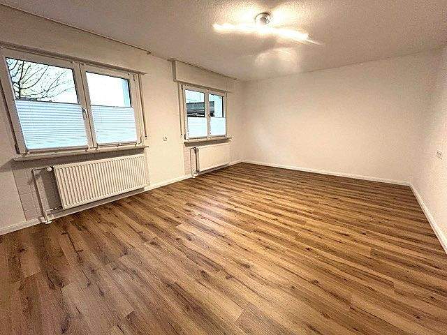 Etagenwohnung Birkenfeld - 4 Zimmer, 82 m&sup2;, 850&euro; | Angebot:25668670