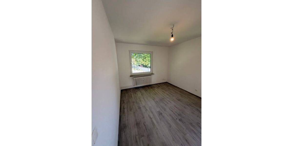 Etagenwohnung Duisburg Mittelmeiderich - 2 Zimmer, 39 m&sup2;, 319&euro; | Angebot:26741982