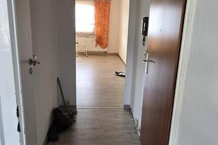 Wohnung Mülsen - 3 Zimmer, 56 m&sup2;, 280&euro; | Angebot:25961640