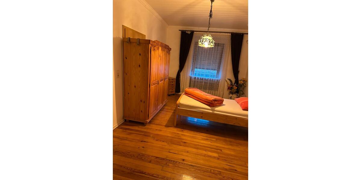 Erdgeschoßwohnung Homburg - 2 Zimmer, 80 m&sup2;, 1.000&euro; | Angebot:26447619