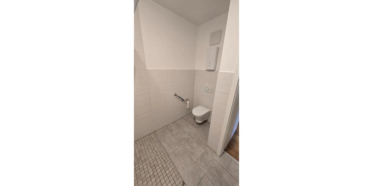 Etagenwohnung Elbtal - 2 Zimmer, 62 m&sup2;, 710&euro; | Angebot:26019513