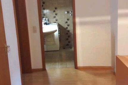 Wohnung Ellingen - 3 Zimmer, 77 m&sup2;, 1.110&euro; | Angebot:25899364