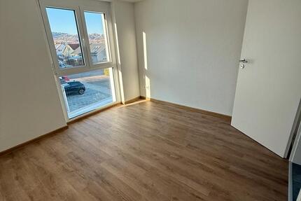 Wohnung Weil der Stadt - 3 Zimmer, 64 m&sup2;, 1.280&euro; | Angebot:25080072