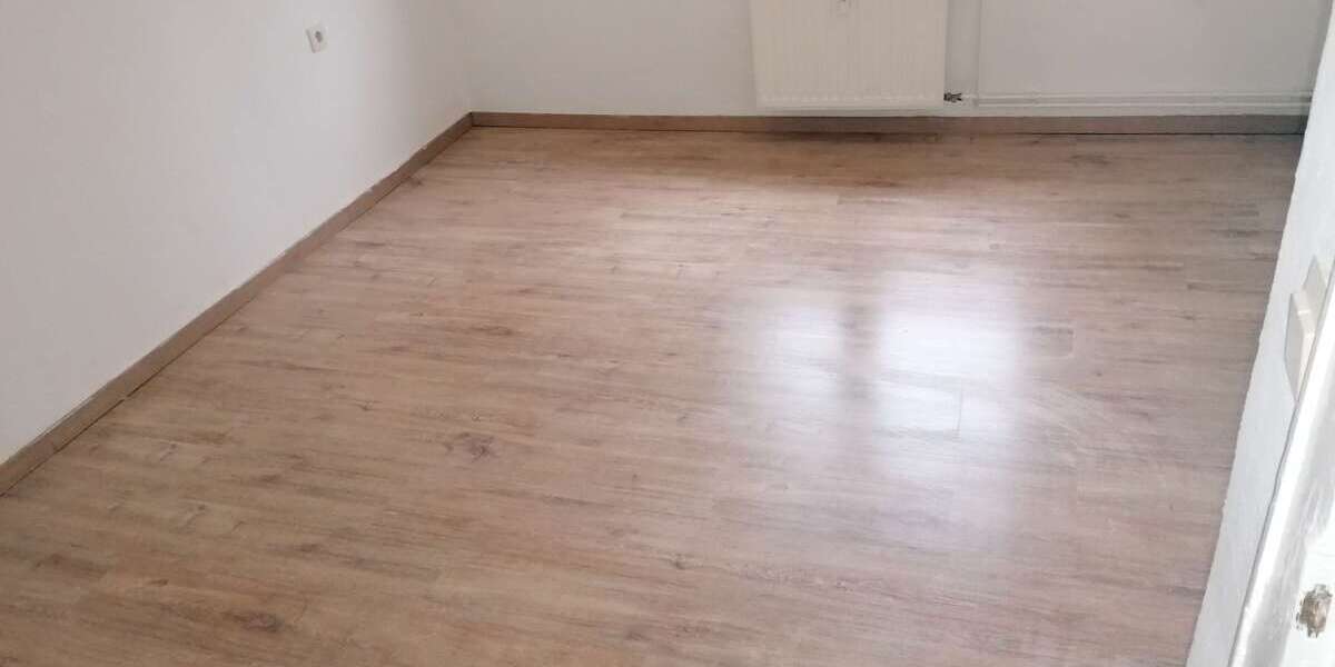 Renovierte 4 Zimmer Wohnung mit EBK in der Waldsiedlung 4 zimmer