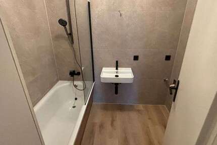 Wohnung Chemnitz Lutherviertel - 2 Zimmer, 48 m&sup2;, 270&euro; | Angebot:26181364