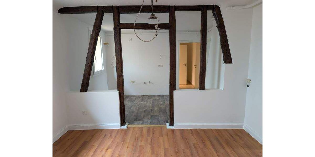 Etagenwohnung Wiehl Bielstein - 2 Zimmer, 85 m&sup2;, 850&euro; | Angebot:25266830