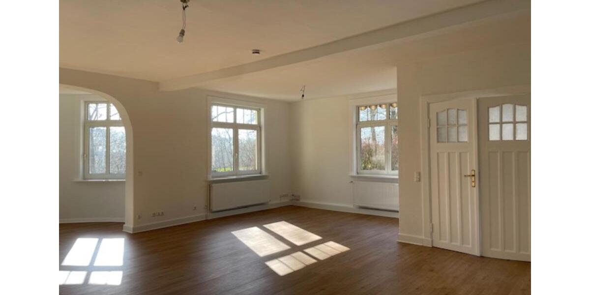 Erdgeschoßwohnung Bad Bramstedt - 3 Zimmer, 134 m&sup2;, 1.300&euro; | Angebot:25763295