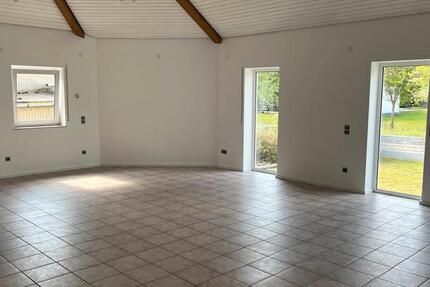 Wohnung Kuhardt - 4 Zimmer, 150 m&sup2;, 1.350&euro; | Angebot:26618746