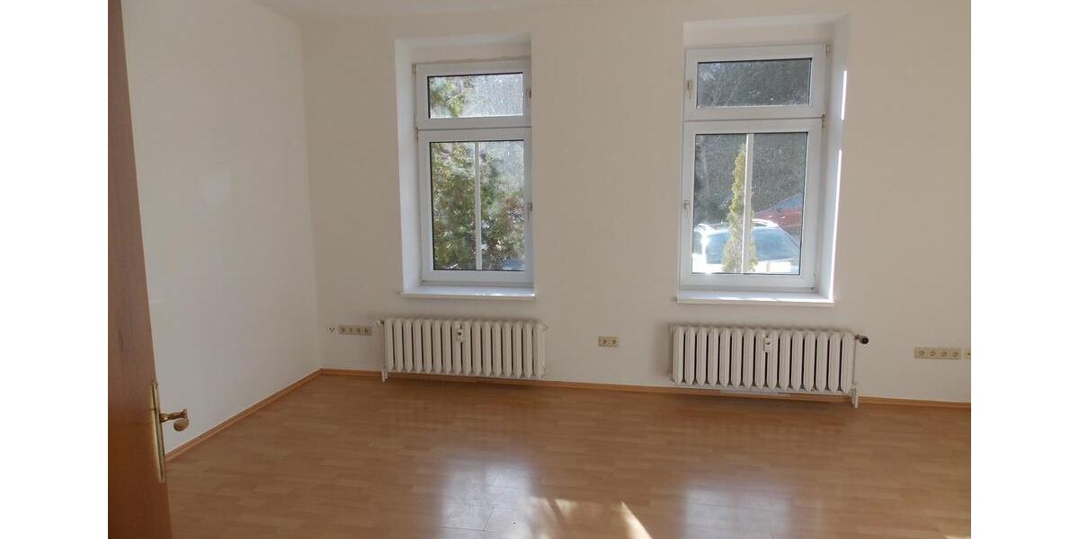 Etagenwohnung Blankenburg (Harz) - 3 Zimmer, 87 m&sup2;, 790&euro; | Angebot:26670655
