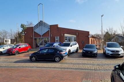 Moderne Gewerbeimmobilie mit vielseitigen Nutzungsmöglichkeiten zimmer