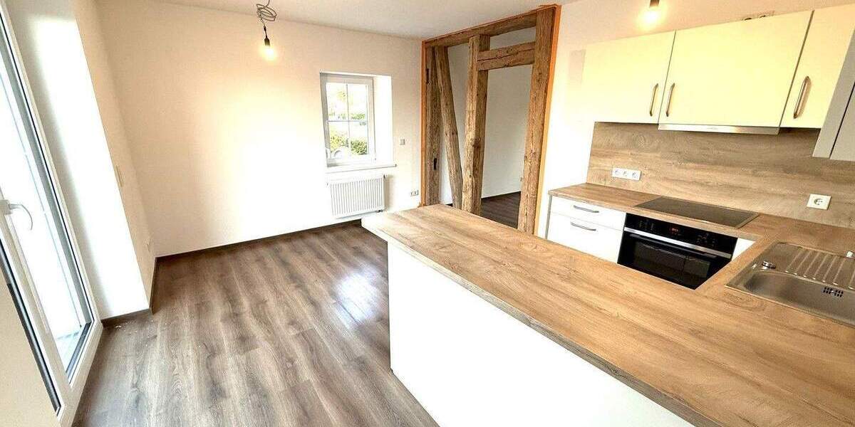 4-Zimmer-Traumwohnung in Ellingen - Erstbezug nach hochwertiger Sanierung 4 zimmer