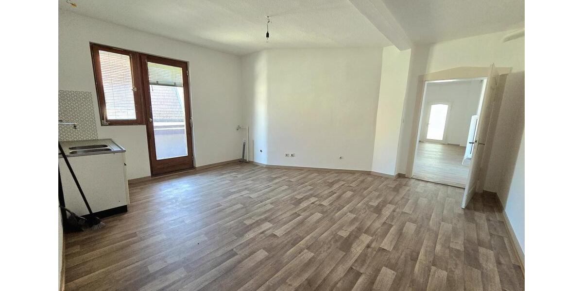 Etagenwohnung Bad Rodach - 6 Zimmer, 150 m&sup2;, 900&euro; | Angebot:26094590