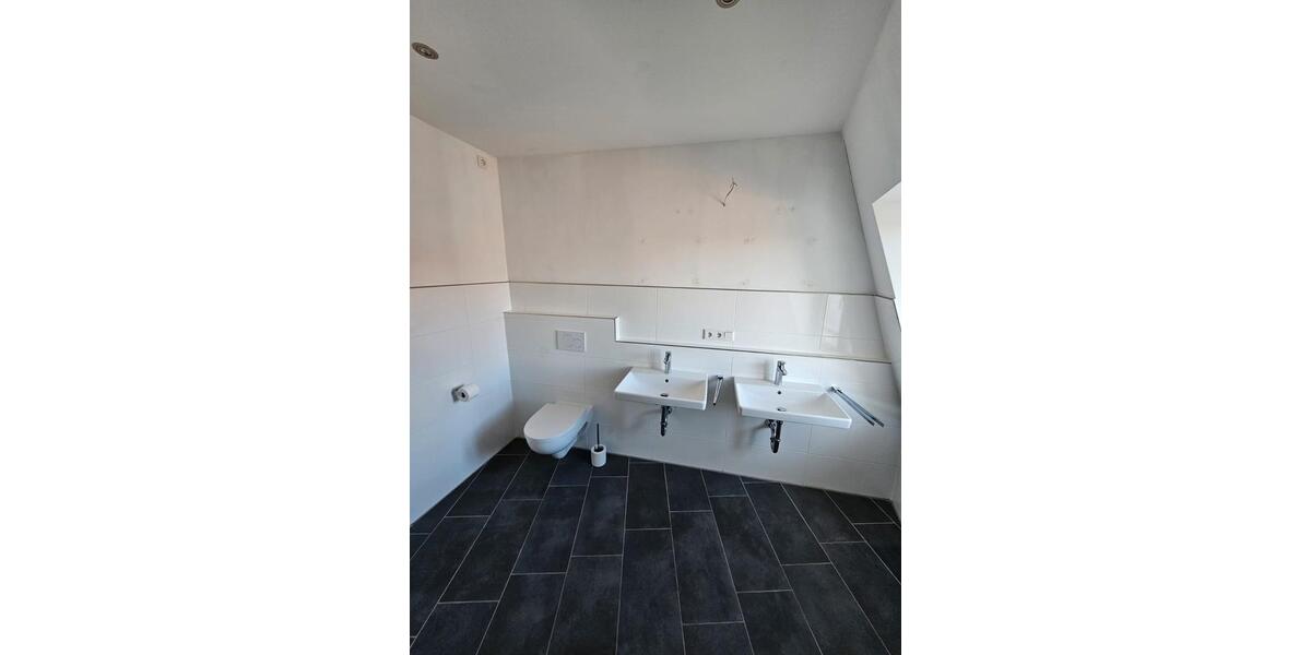 Dachgeschoßwohnung Steinfurt - 4 Zimmer, 110 m&sup2;, 1.150&euro; | Angebot:26165948