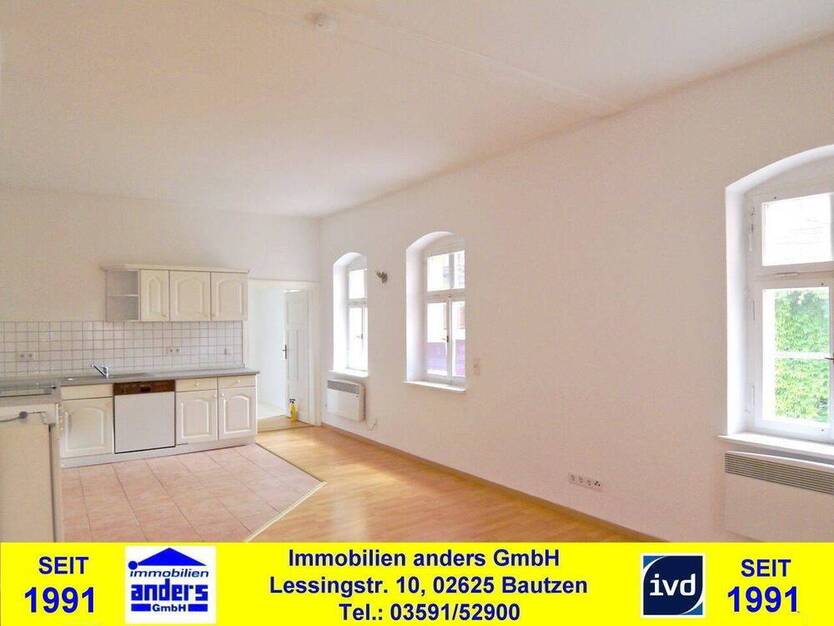 Moderne 1-Raum-Single-Wohnung mit Einbauküche - Bad mit Wanne und Dusche in Bautzen