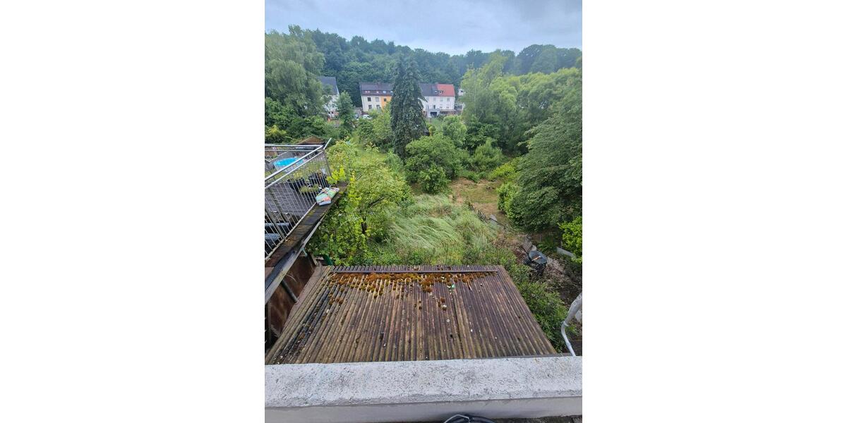 Dachgeschoßwohnung Saarbrücken West - 3 Zimmer, 60 m&sup2;, 450&euro; | Angebot:26025747