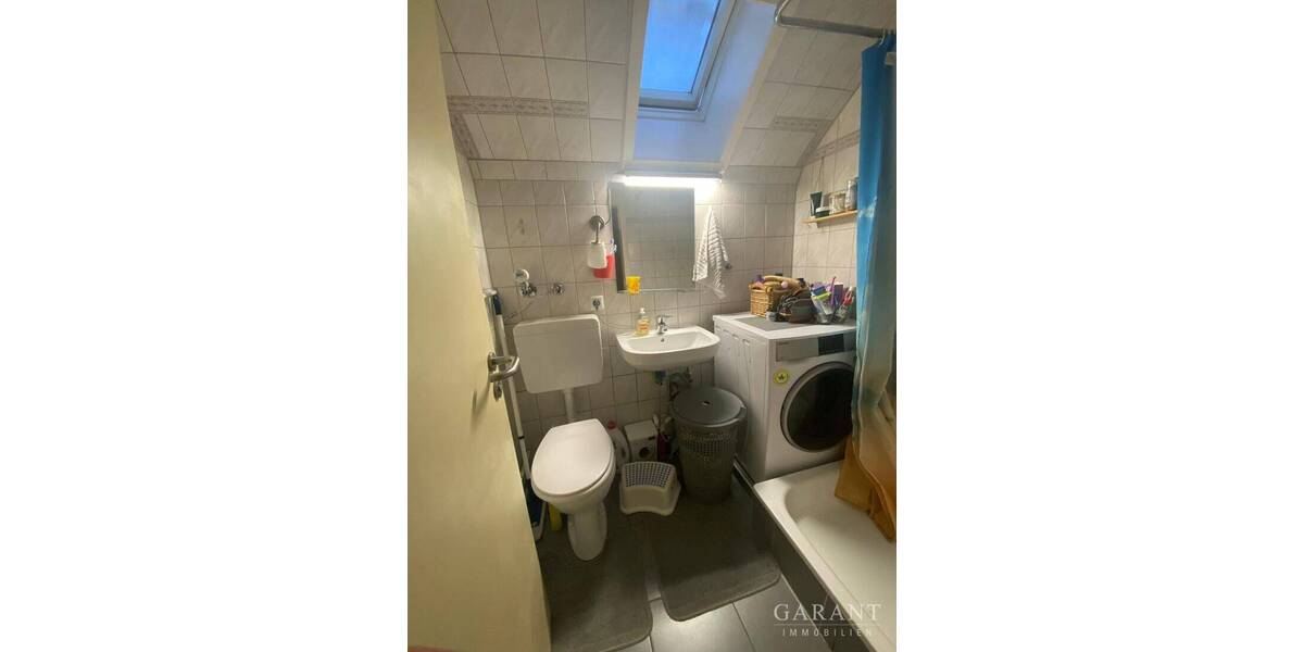 Etagenwohnung Bad Liebenzell - 2 Zimmer, 65 m&sup2;, 695&euro; | Angebot:26277354