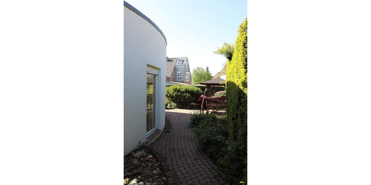 Einfamilienhaus Bad Salzuflen Innenstadt - 3 Zimmer, 135 m&sup2;, 1.390&euro; | Angebot:25539064