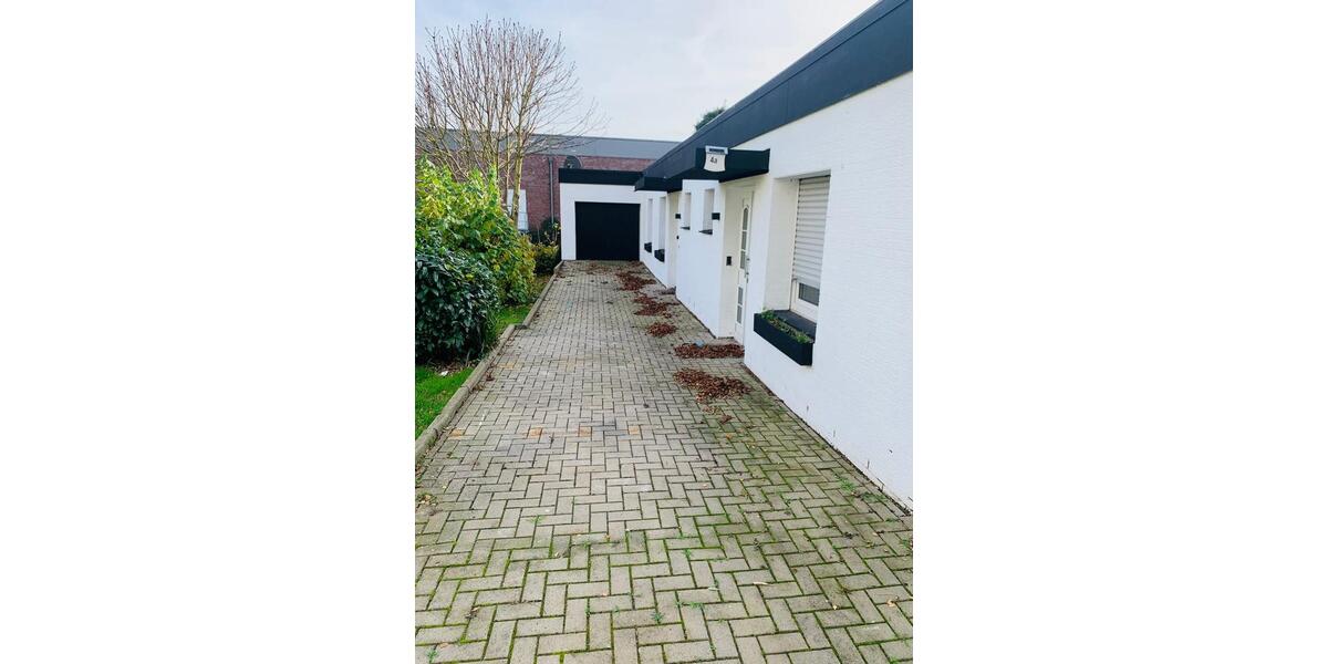 Erdgeschoßwohnung Bielefeld - 3 Zimmer, 110 m&sup2;, 1.430&euro; | Angebot:25886612