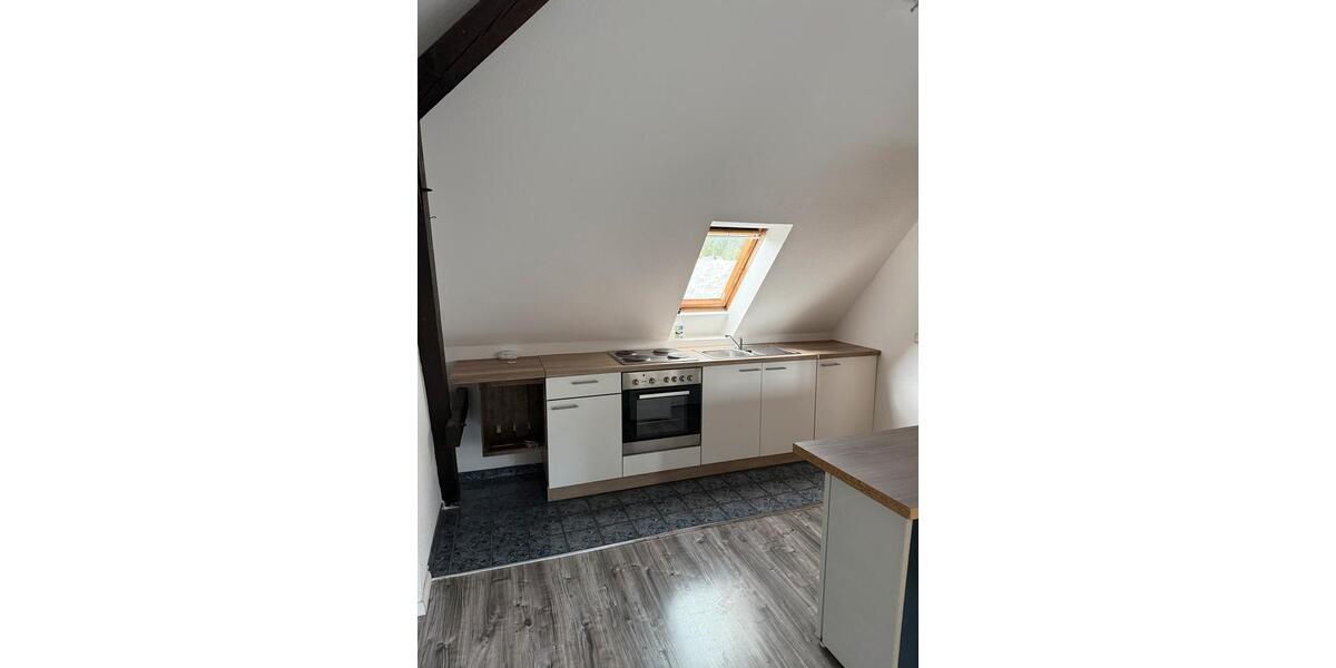 Dachgeschoßwohnung Magdeburg Beyendorf-Sohlen - 1.5 Zimmer, 30 m&sup2;, 420&euro; | Angebot:26527156
