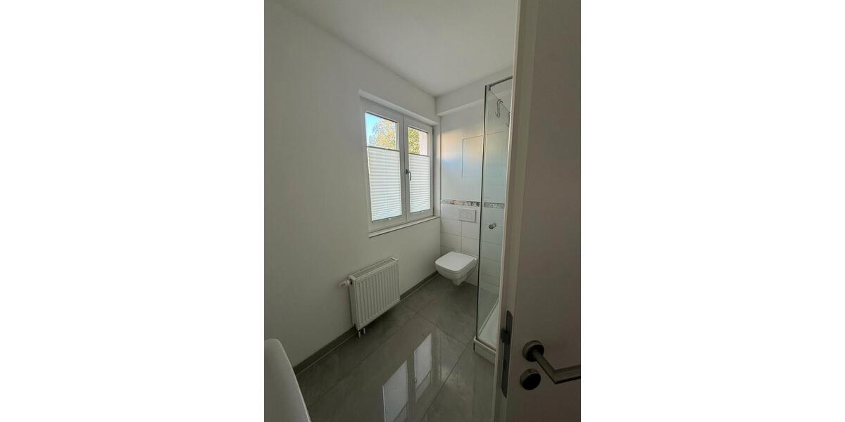 Erdgeschoßwohnung Mönchengladbach - 2 Zimmer, 68 m&sup2;, 720&euro; | Angebot:26492230