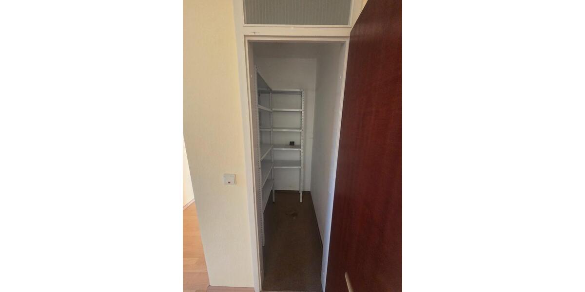 Etagenwohnung Kassel Harleshausen - 3.5 Zimmer, 93 m&sup2;, 1.150&euro; | Angebot:25991898