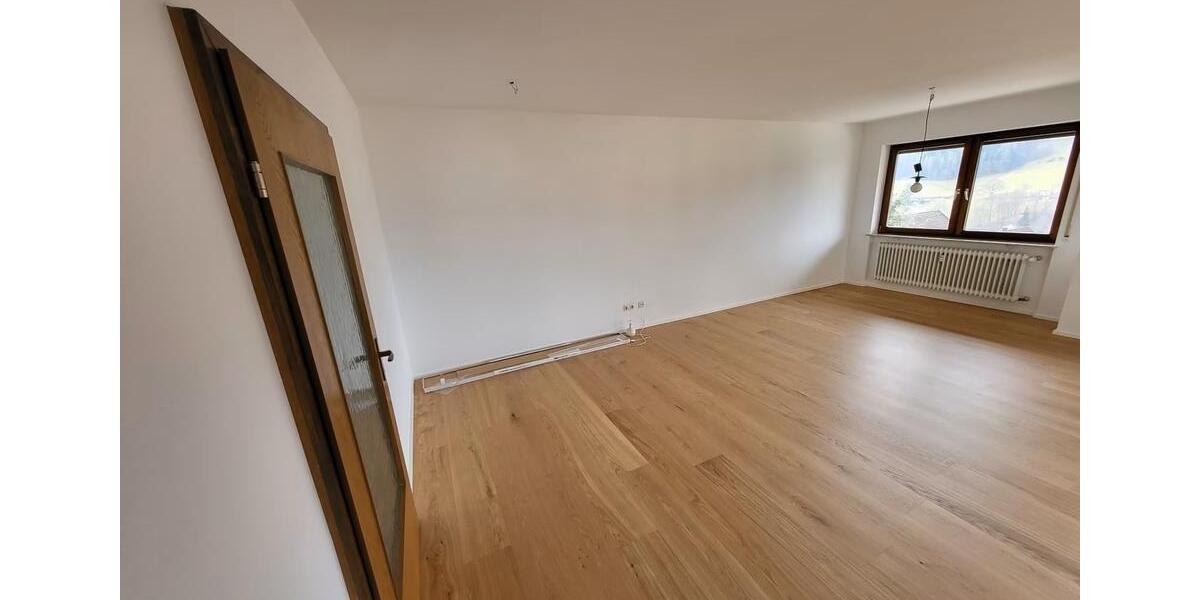 Etagenwohnung Baiersbronn - 2 Zimmer, 72 m&sup2;, 700&euro; | Angebot:25995000