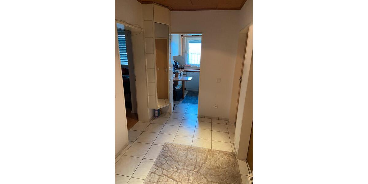 Etagenwohnung Remscheid - 3 Zimmer, 76 m&sup2;, 695&euro; | Angebot:24955899