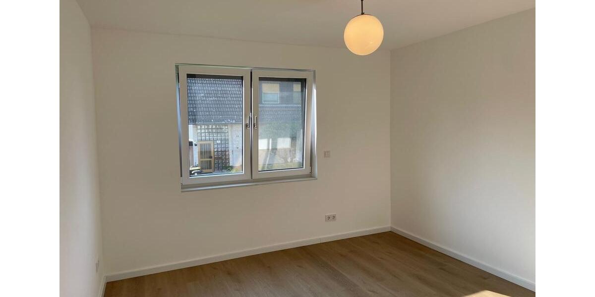 Erdgeschoßwohnung Niestetal - 1.5 Zimmer, 33 m&sup2;, 600&euro; | Angebot:25937706