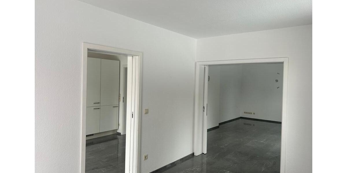 Erdgeschoßwohnung Wallenhorst - 6 Zimmer, 120 m&sup2;, 1.200&euro; | Angebot:24838951