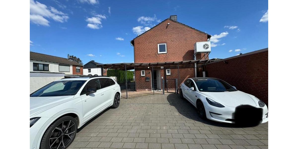 Doppelhaushälfte Wegberg - 4 Zimmer, 135 m&sup2;, 1.600&euro; | Angebot:26260772