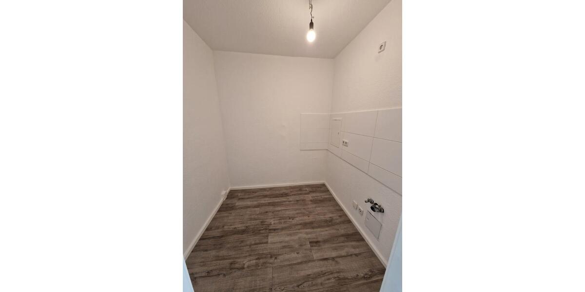 Etagenwohnung Magdeburg - 3 Zimmer, 82 m&sup2;, 639&euro; | Angebot:25144782
