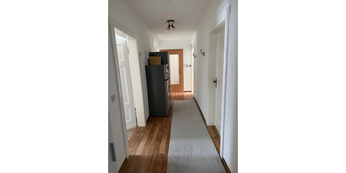 Dachgeschoßwohnung Bad Wildungen - 3.5 Zimmer, 76 m&sup2;, 890&euro; | Angebot:24976347