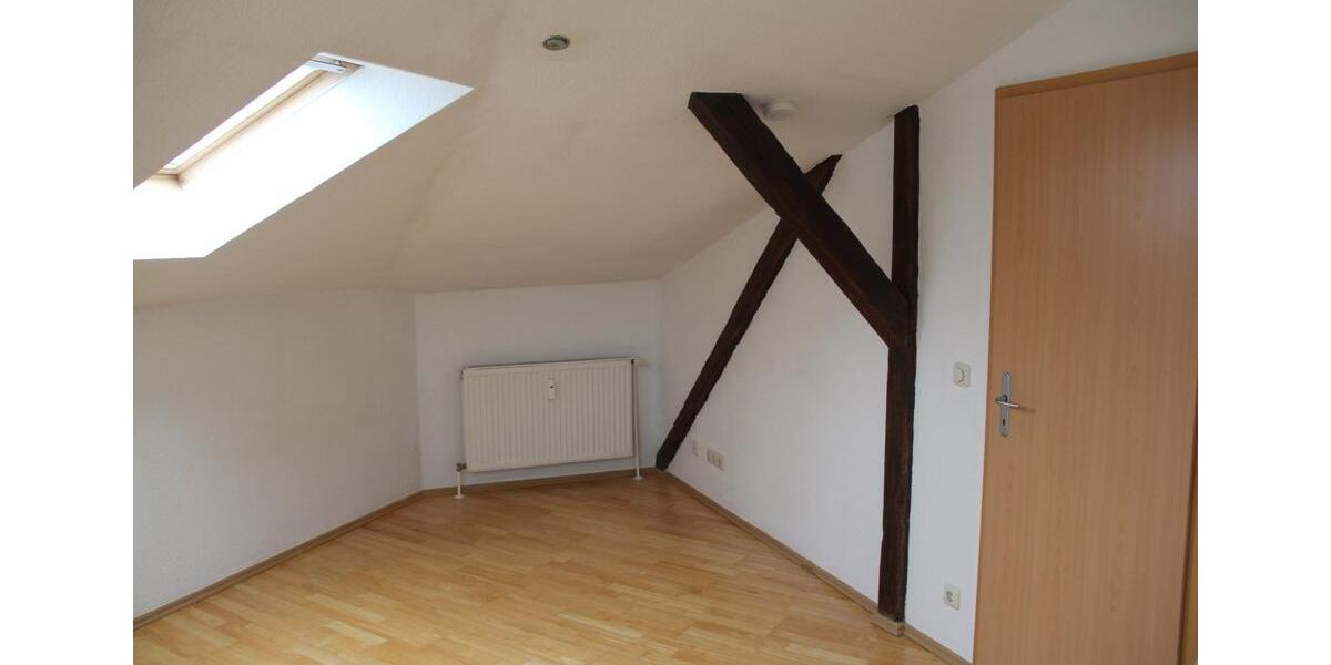 Dachgeschoßwohnung Rostock Hansaviertel - 2 Zimmer, 70 m&sup2;, 840&euro; | Angebot:26545900