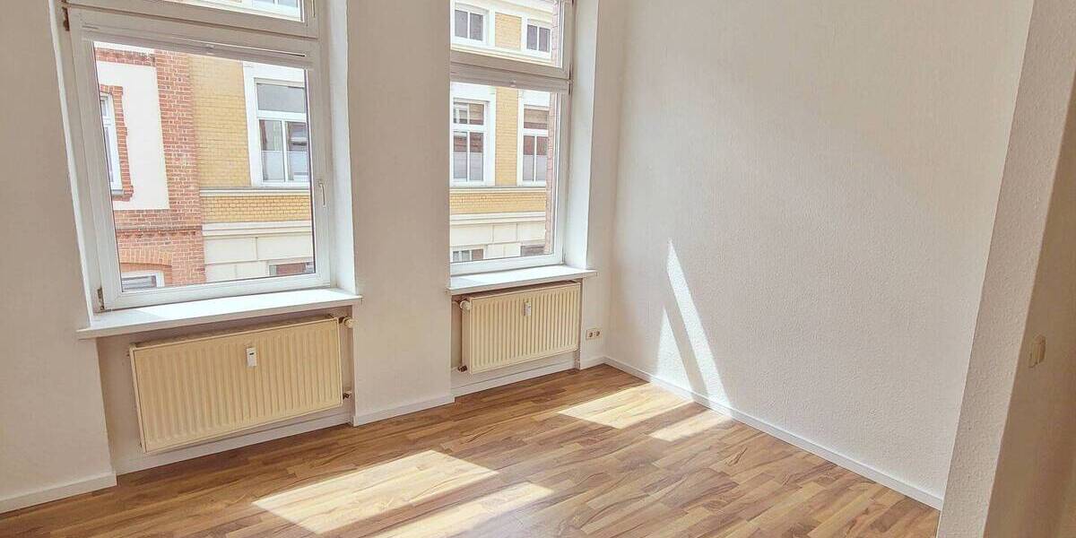 Etagenwohnung Schwerin Schelfstadt - 2 Zimmer, 33 m&sup2;, 345&euro; | Angebot:26851509