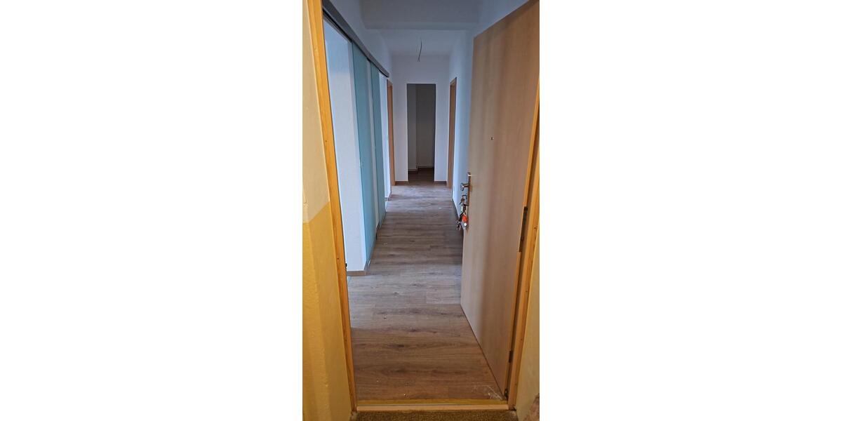 Hochparterre Müncheberg - 3 Zimmer, 66 m&sup2;, 700&euro; | Angebot:26647993