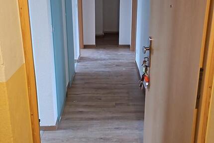 Wohnung Müncheberg - 3 Zimmer, 66 m&sup2;, 700&euro; | Angebot:26647993
