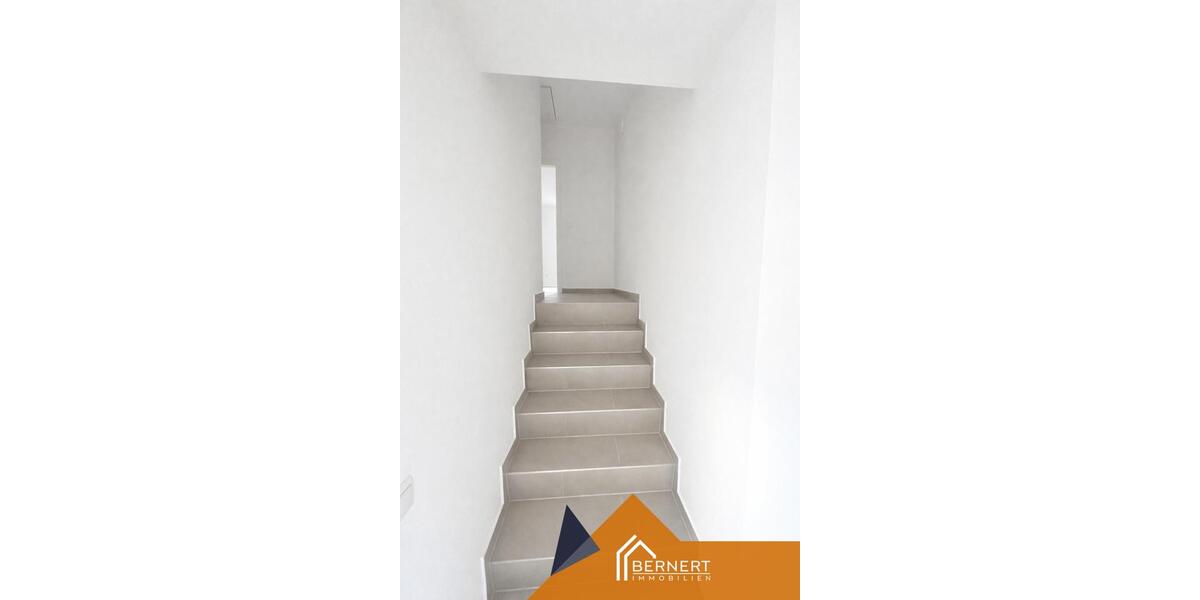 Etagenwohnung Altenkunstadt - 3.5 Zimmer, 110 m&sup2;, 990&euro; | Angebot:25416723