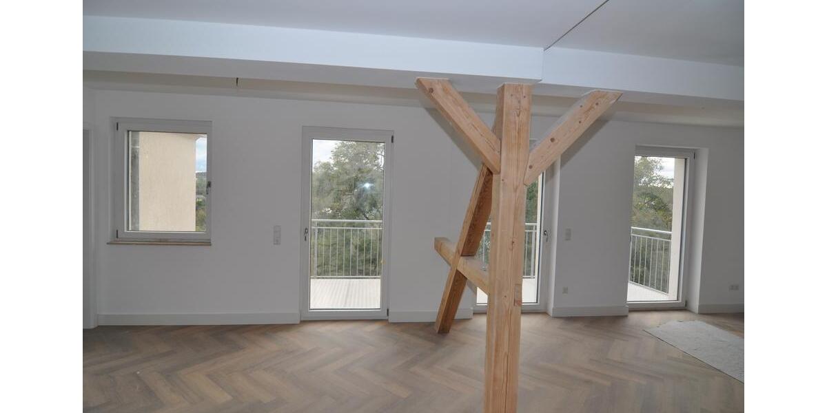 *Helle, moderne 5 Zimmer Maisonette im 3.OGDG- Zentrum von Plauen -Lift und mit großem Balkon, EBK* 5 zimmer