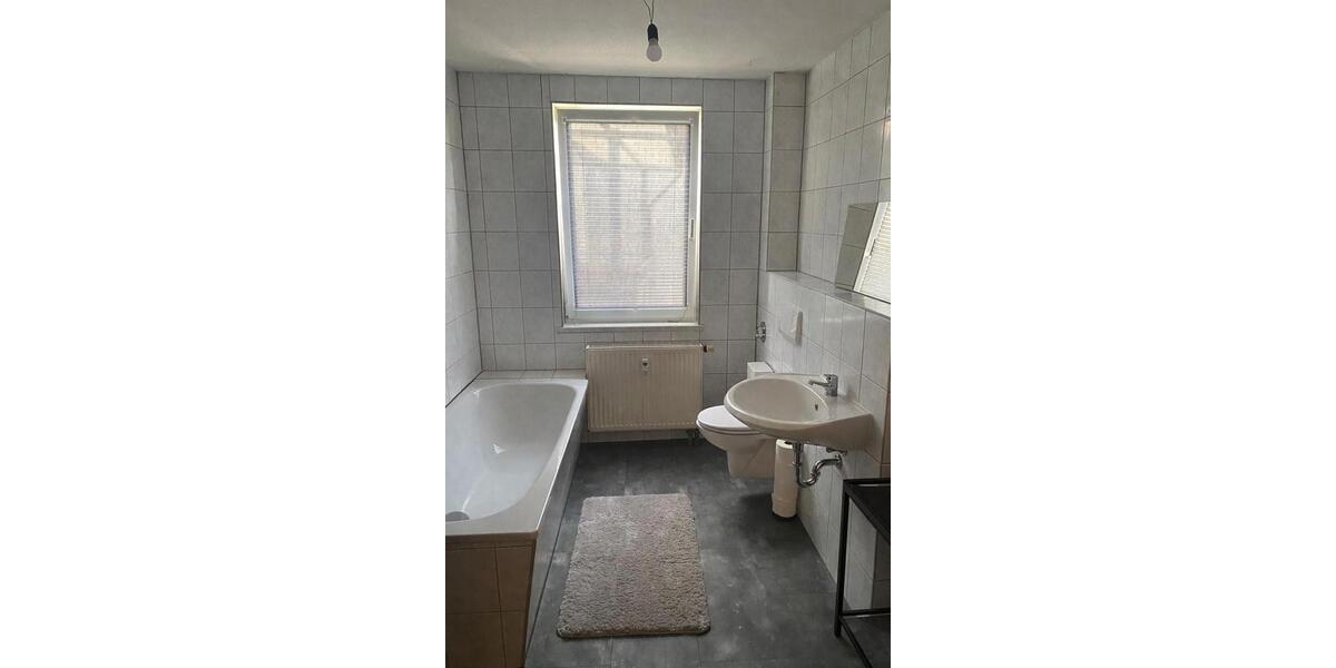 Dachgeschoßwohnung Dessau-Roßlau Roßlau - 3 Zimmer, 112 m&sup2;, 785&euro; | Angebot:25712320